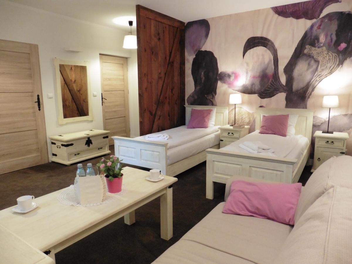 Pensjonat Pola Hotel Krakow Luaran gambar