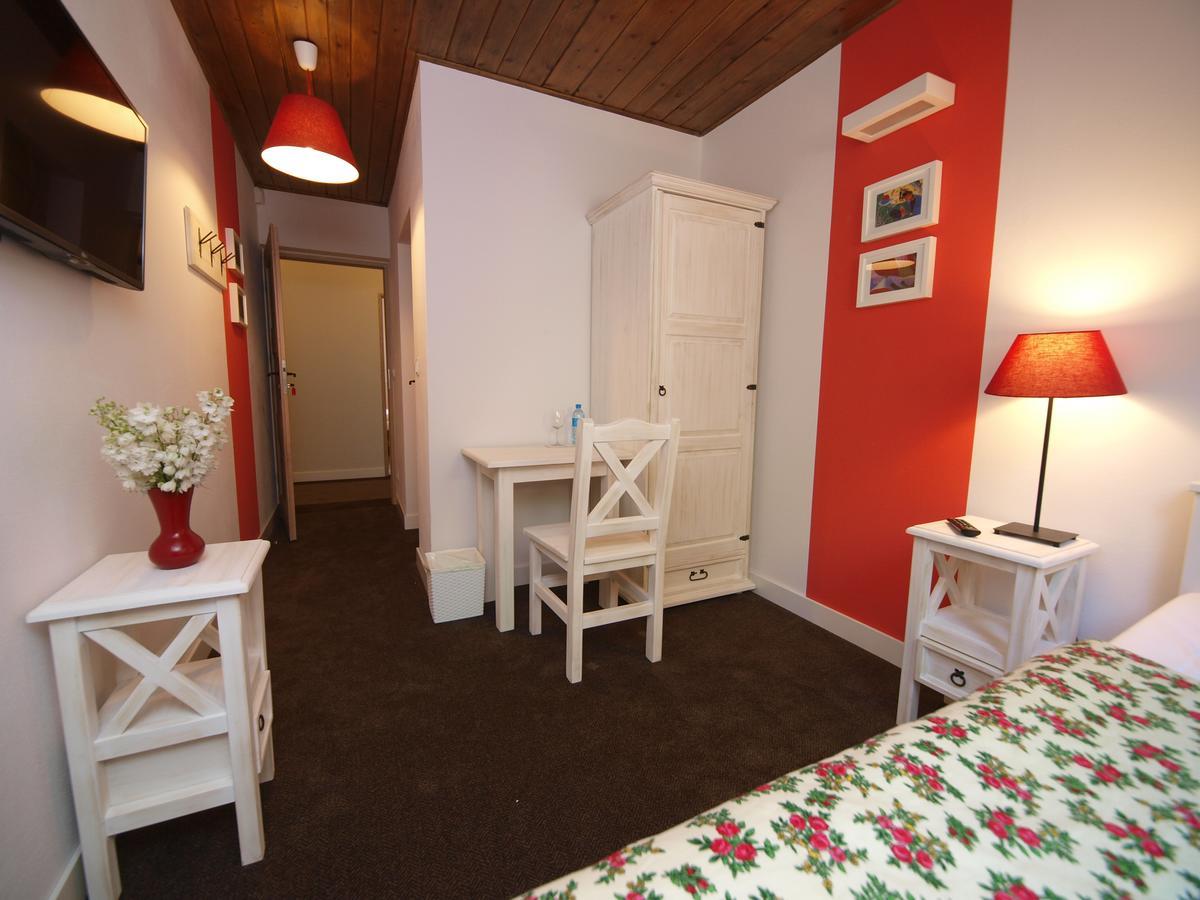 Pensjonat Pola Hotel Krakow Luaran gambar